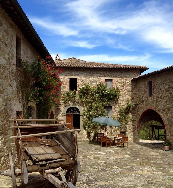 فيلا Monte Castello di Vibioفي Podere Le Corone المظهر الخارجي الصورة