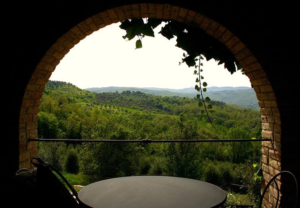 فيلا Monte Castello di Vibioفي Podere Le Corone المظهر الخارجي الصورة