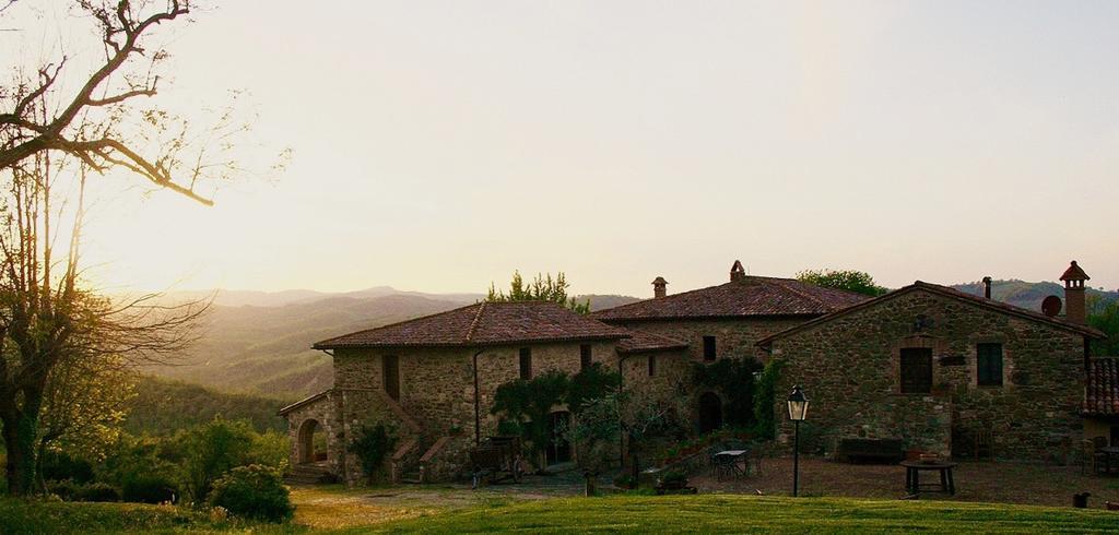 فيلا Monte Castello di Vibioفي Podere Le Corone المظهر الخارجي الصورة