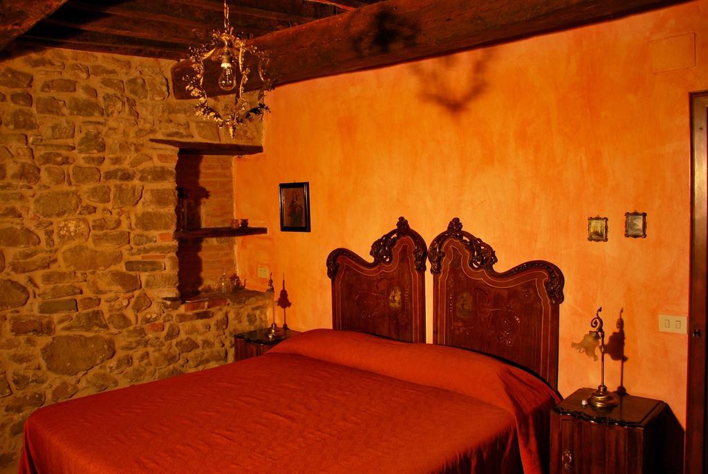 فيلا Monte Castello di Vibioفي Podere Le Corone المظهر الخارجي الصورة