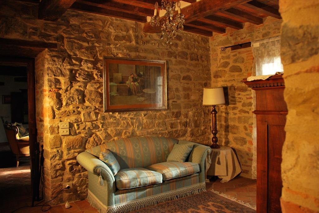 فيلا Monte Castello di Vibioفي Podere Le Corone المظهر الخارجي الصورة